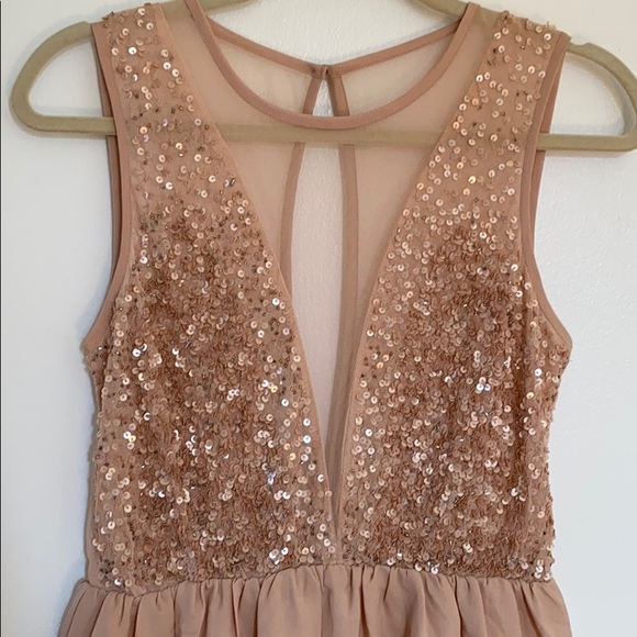 NUDE SEQUINS DRESS - Picture 3 of 4